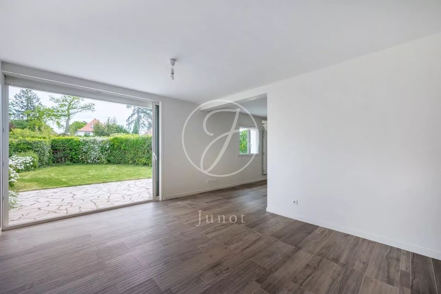 Vente maison 5 pièces 112.85 m² à La Celle-Saint-Cloud (78170), 725 000 €