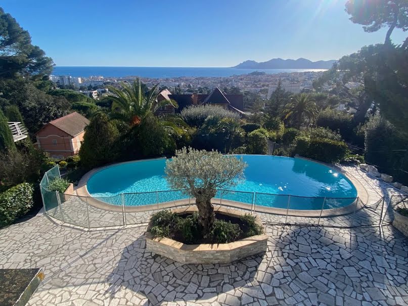 Vente villa 8 pièces 239.77 m² à Cannes (06400), 3 900 000 €