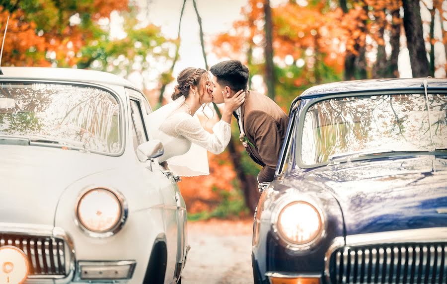 Fotógrafo de casamento Vladislav Novikov (vlad90). Foto de 11 de janeiro 2020