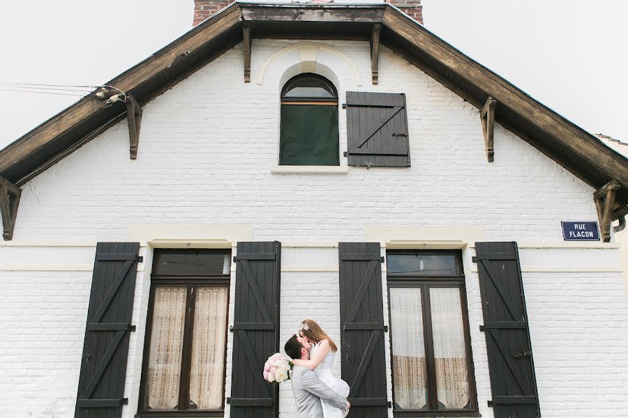 Fotógrafo de casamento Elena Usacheva (kiwiphoto). Foto de 8 de dezembro 2016