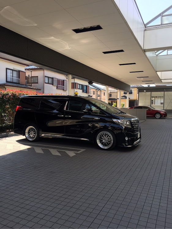 アルファードのレクサス市川・タクシー・法定点検に関するカスタム事例の投稿画像1枚目
