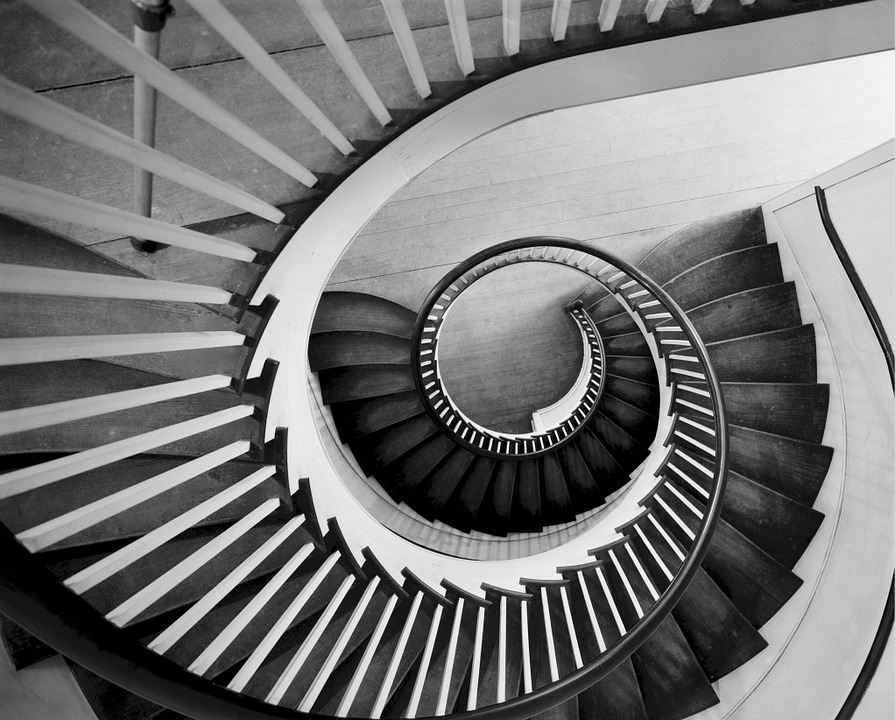 spiral-staircase-746908_960_720.jpg