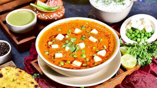 Matar Paneer