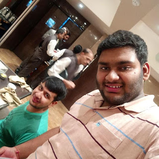 Harsh Timbadia at Status Veg Restaurant, Nariman Point,  photos