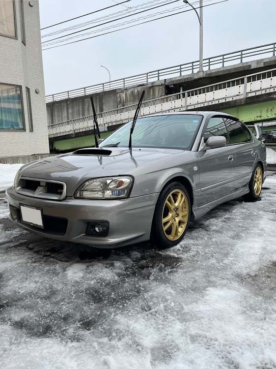 レガシィB4のS401・雪が降ってきたに関するカスタム事例の投稿画像1枚目