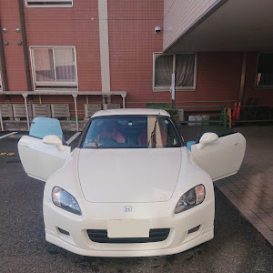 S2000