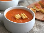 Grilled Chees Croutons & Simple Tomato Soup – Low Carb and Gluten-Free was pinched from <a href="http://alldayidreamaboutfood.com/2013/04/grilled-chees-croutons-simple-tomato-soup-low-carb-and-gluten-free.html" target="_blank">alldayidreamaboutfood.com.</a>