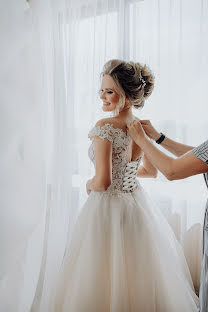 Wedding photographer Aleksandr Tikhomirov (alextixomirov). Photo of 9 August 2019