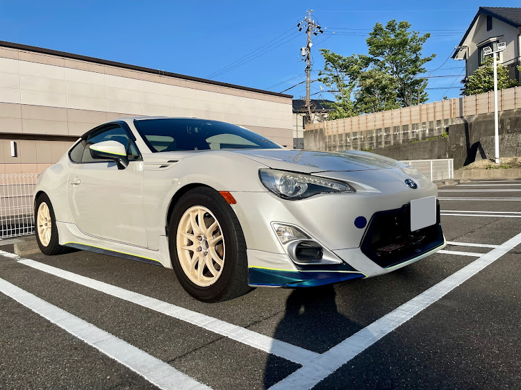 86の#洗車・いつもイイね＆コメントありがとうございます😆・今日はいいお天気😊に関するカスタム事例の投稿画像2枚目