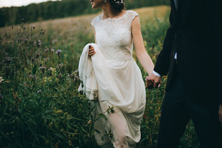 Wedding photographer Anna Mischenko (greenraychal). Photo of 1 October 2017
