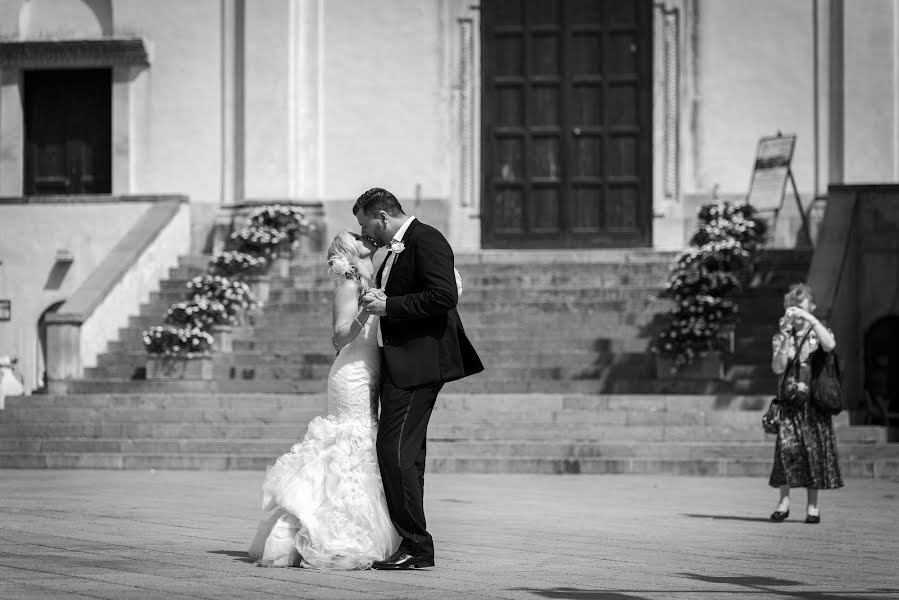 Fotógrafo de casamento Roberto Morelli (robertomorelli). Foto de 6 de setembro 2016