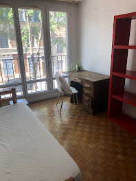 chambre à Aubervilliers (93)