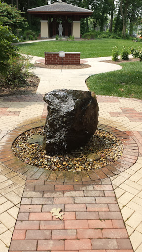 Water Rock Fountain