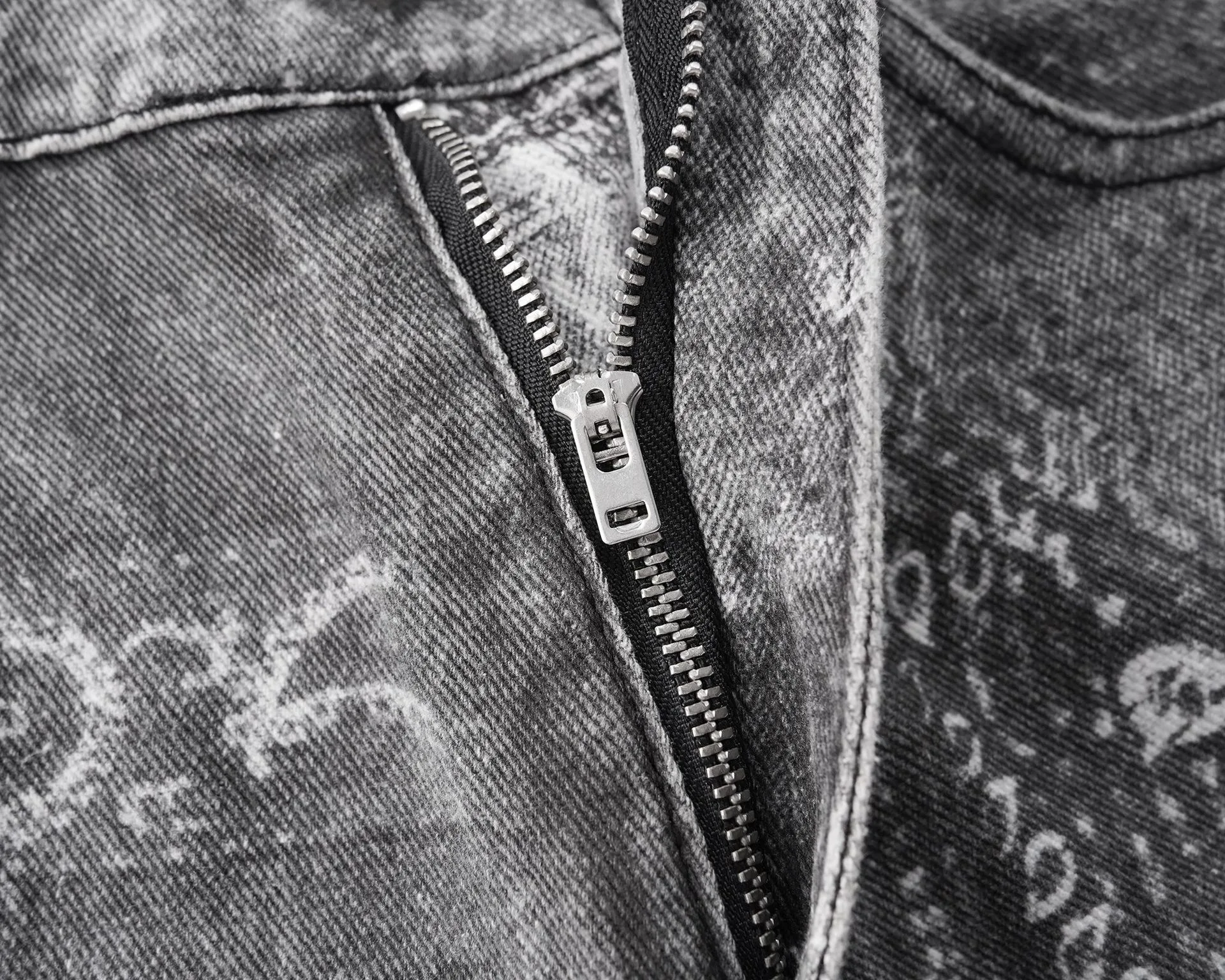 Title 3, High Street Washed Loose Wide Leg Boro Jeans me...