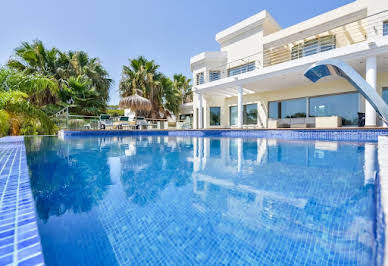 Property with pool 2