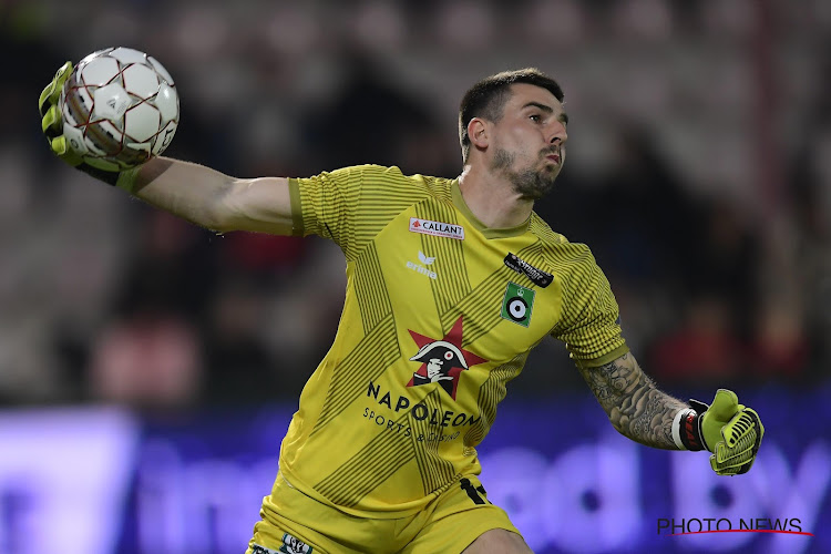 📷 Hartverwarmend: Thibaut Courtois steekt Miguel Van Damme hart onder de riem