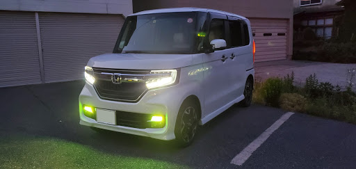 Nボックスカスタム Jf4のフォグランプ フォグランプレンズ フィルム 蛍光イエロー レモンイエロー いつかやり直すに関するカスタム メンテナンスの投稿画像 車のカスタム情報はcartune