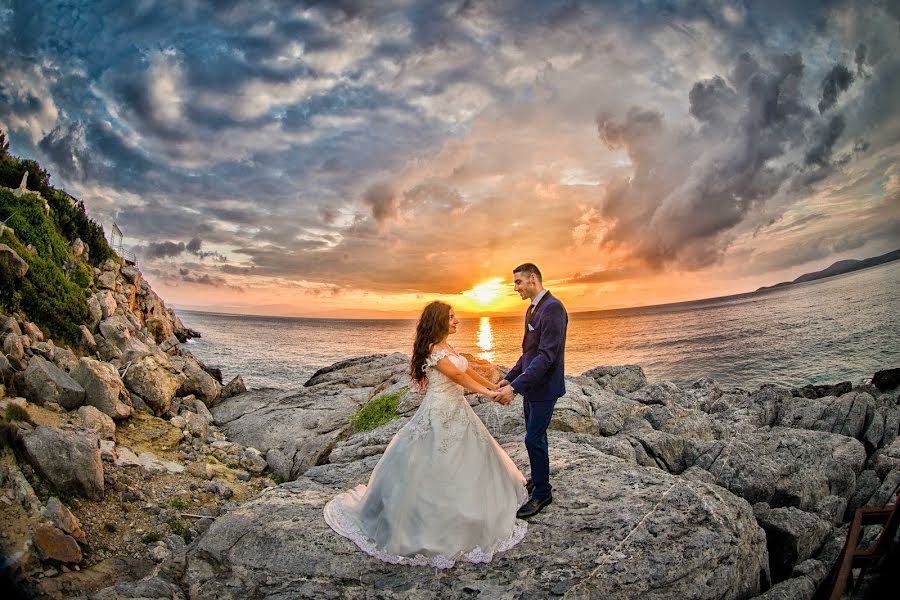 Wedding photographer George Mouratidis (mouratidis). Photo of 24 February 2019