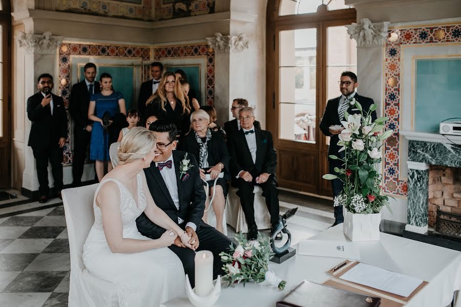 Fotógrafo de casamento Dennis Krischker (herrvonlux). Foto de 21 de novembro 2018