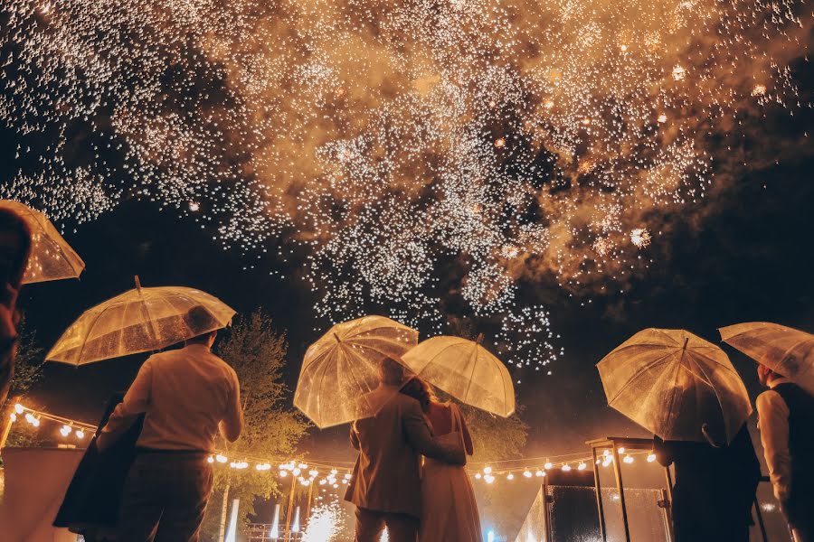 Fotograful de nuntă Viktoriya Petrenko (vi4i). Fotografia din 17 iulie 2021