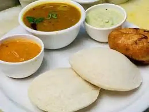 Two Idli One Vada Combo