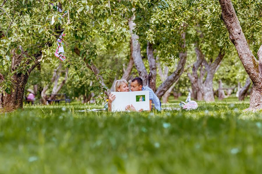 Wedding photographer Yana Yavorskaya (yanna1383). Photo of 31 July 2014