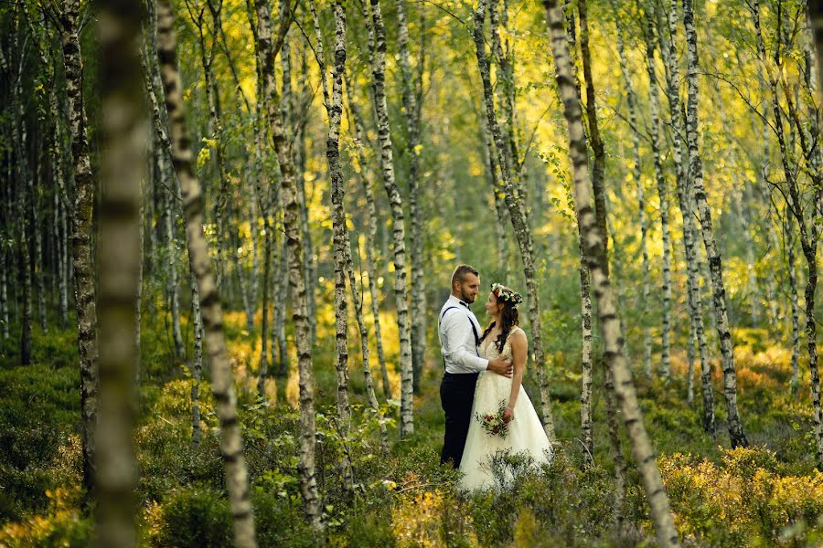 Fotógrafo de casamento Wojtek Hnat (wojtekhnat). Foto de 5 de setembro 2021