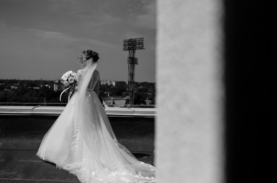 Fotografo di matrimoni Elizaveta Marchenko (marchenkophoto). Foto del 5 luglio 2021