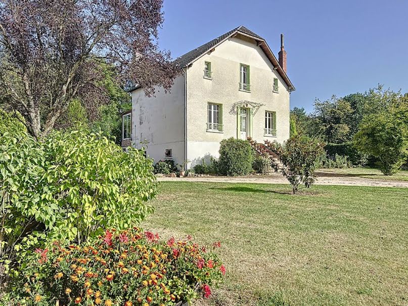 Vente maison 6 pièces 110 m² à Hérisson (03190), 139 000 €