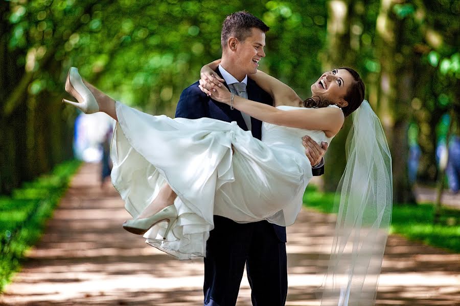 Wedding photographer Maciej Szymula (mszymula). Photo of 21 November 2014