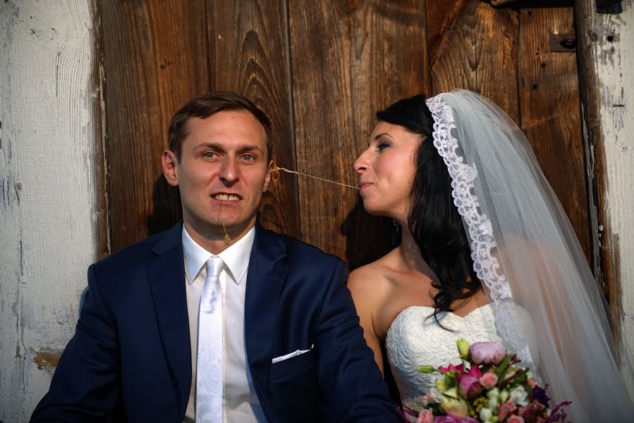 Fotografo di matrimoni Dariusz Parol (dariuszparol). Foto del 26 ottobre 2019