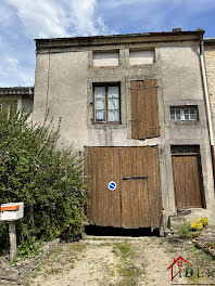 maison à Voisey (52)