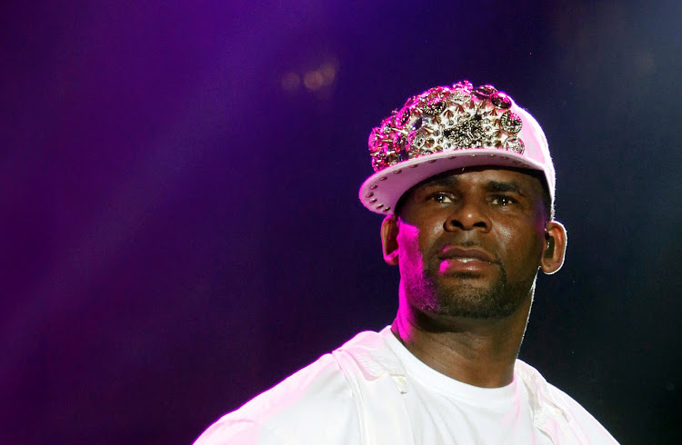 US vocalist, songwriter and producer R Kelly has been charged with sex crimes.