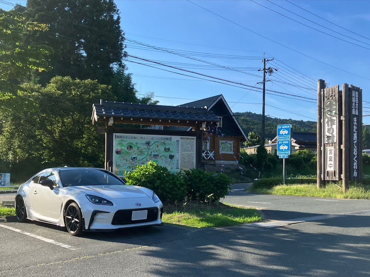 GR86のハチビー愛好会・PROJECT.R・猛暑日・結婚記念日❤・ちょっと上から愛車🤭に関するカスタム事例の投稿画像8枚目