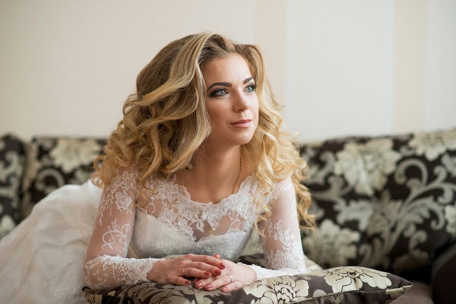 Wedding photographer Yuliya Reznikova (juliarj). Photo of 6 December 2015