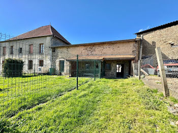 maison à Saint-Priest-la-Prugne (42)