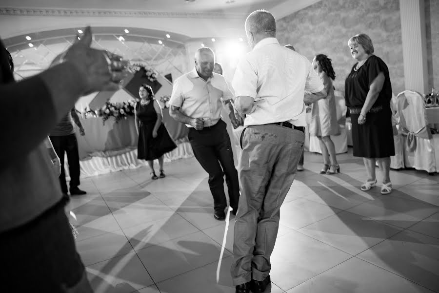 婚礼摄影师Denis Ignatov（mrdenis）。2019 7月22日的照片
