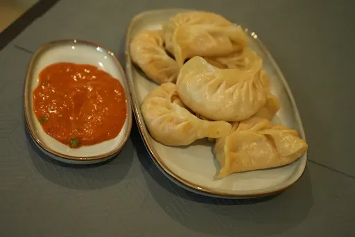 Paneer Steamed Momos [8 Pieces]