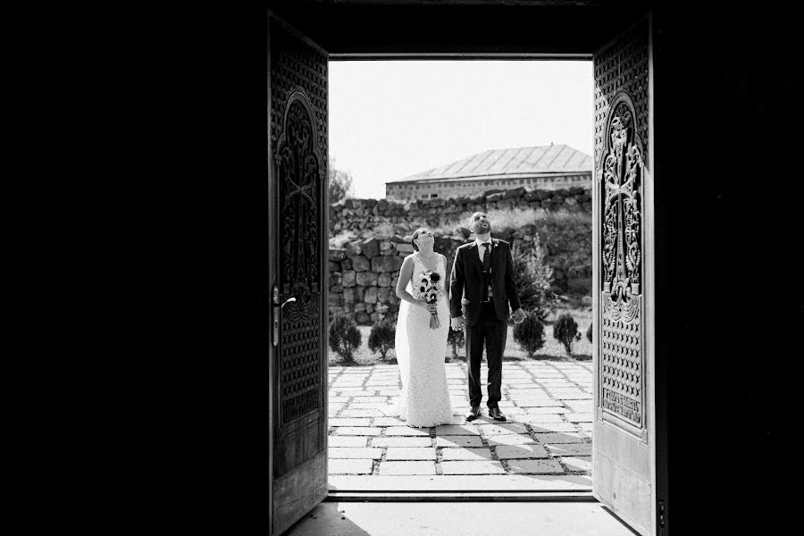 結婚式の写真家Ruben Danielian (danielianfilms)。2022 4月27日の写真