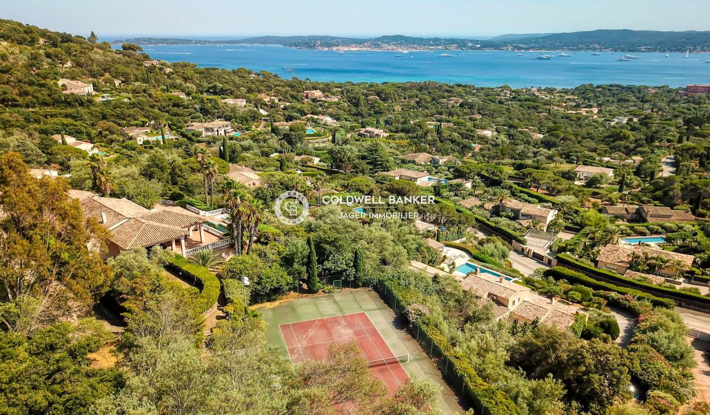 Villa avec piscine et terrasse Grimaud