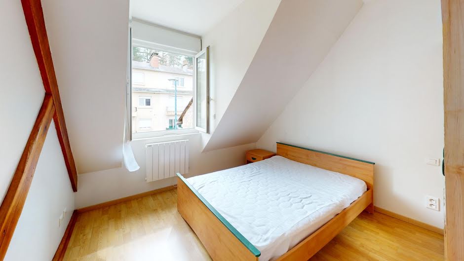 Location  appartement 3 pièces 42 m² à Rodez (12000), 550 €