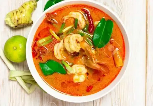 Chicken Tom Yum Soup