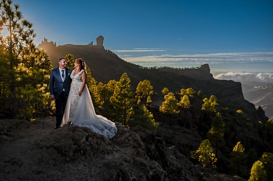 Wedding photographer Miguel Angel Padrón Martín (miguelapm). Photo of 21 September 2023