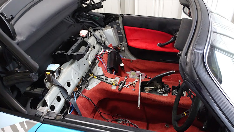 S2000のS2000・内装カスタム・レカロ・SR-7F・痛車に関するカスタム事例の投稿画像2枚目