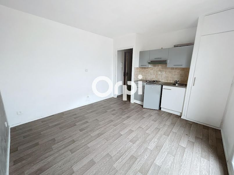 Location  appartement 1 pièce 24 m² à Laxou (54520), 355 €