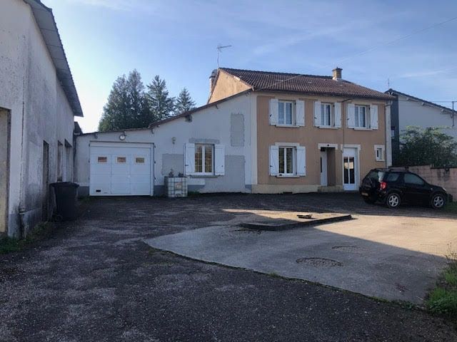 Vente maison 6 pièces 194 m² à Chattancourt (55100), 190 000 €