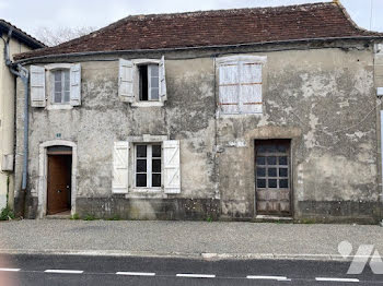 maison à Sauveterre-de-Béarn (64)