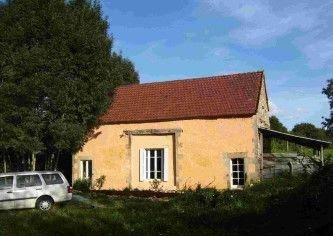 Vente maison 3 pièces 75 m² à Saint-Benin-des-Bois (58330), 25 000 €