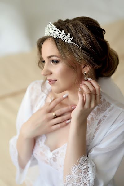 ช่างภาพงานแต่งงาน Elena Raevskaya (leonflo) ภาพเมื่อ 2 ธันวาคม 2020