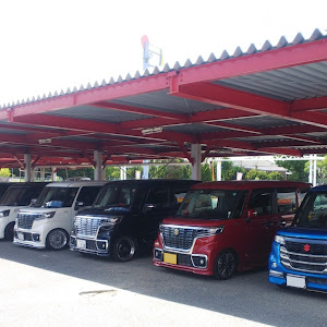 スペーシアカスタム MK42S